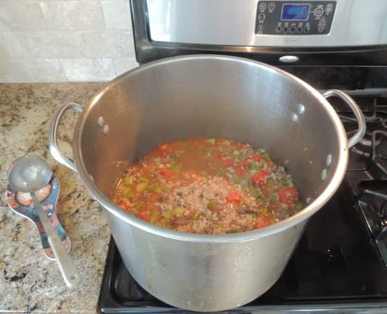 How to Make Stuffed Pepper Soup