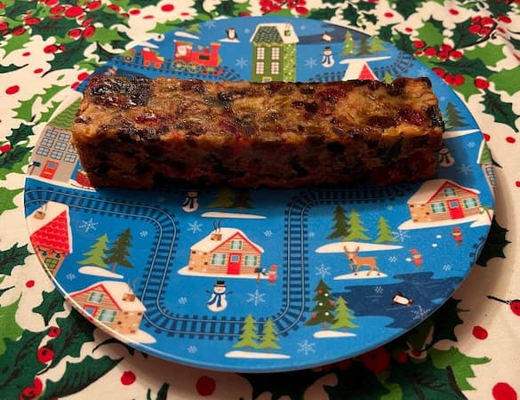 How to Make a Fruitcake Recipe.